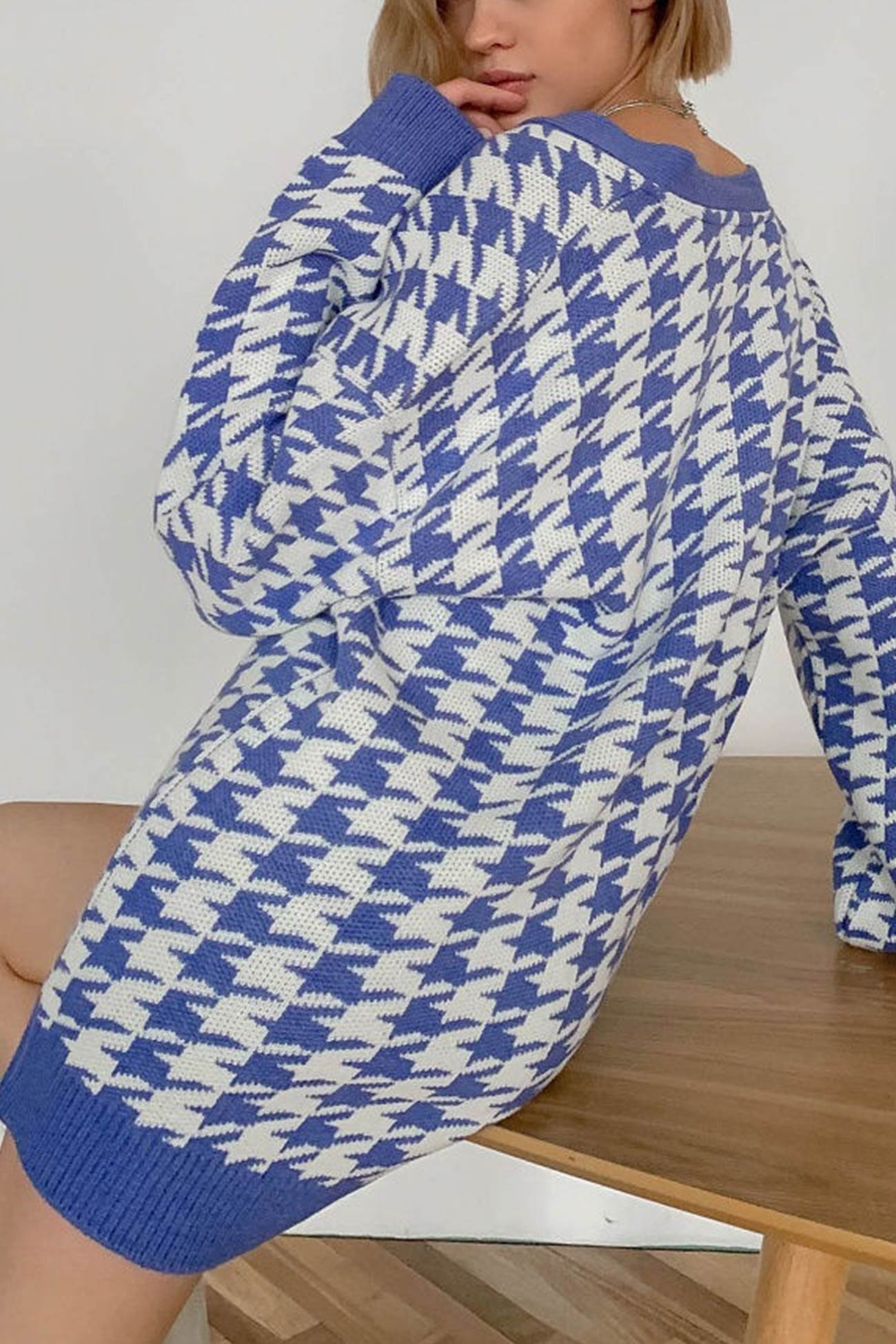 V Neck Houndstooth Contrast Mid-length Cardigan