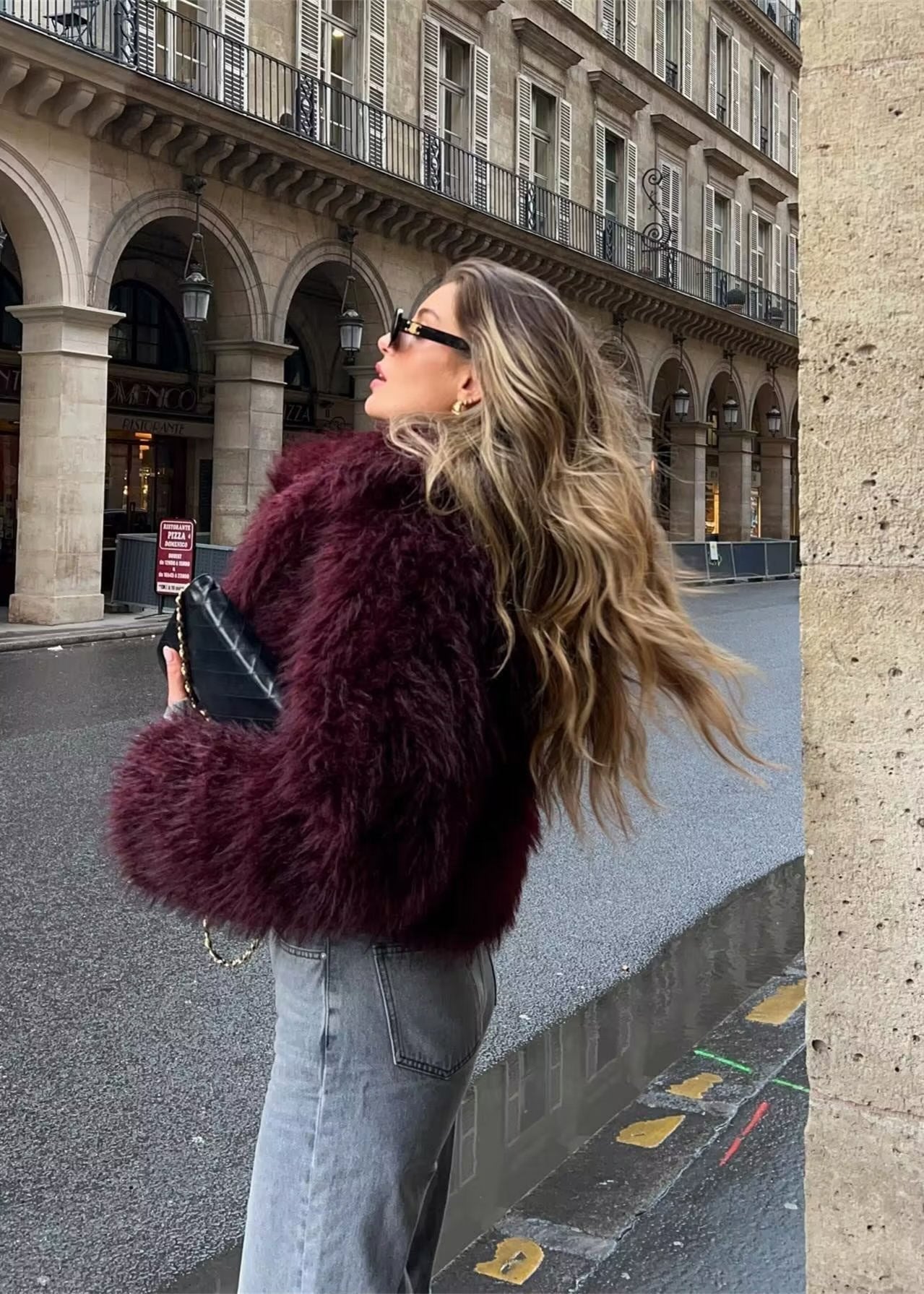 Chic Faux Fur Winter Jacket in Burgundy